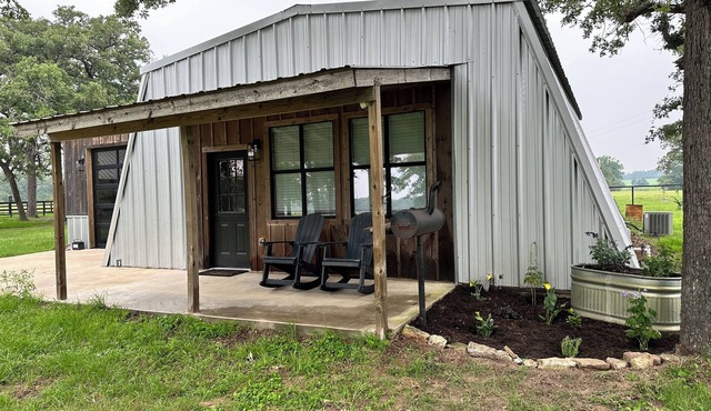 The Cottage at She Boss Farmstead