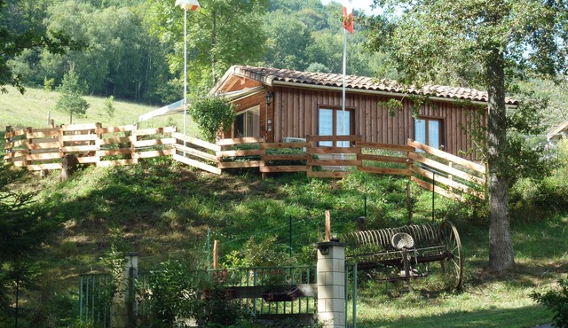 The cottage Baragnou lantern Nalzen