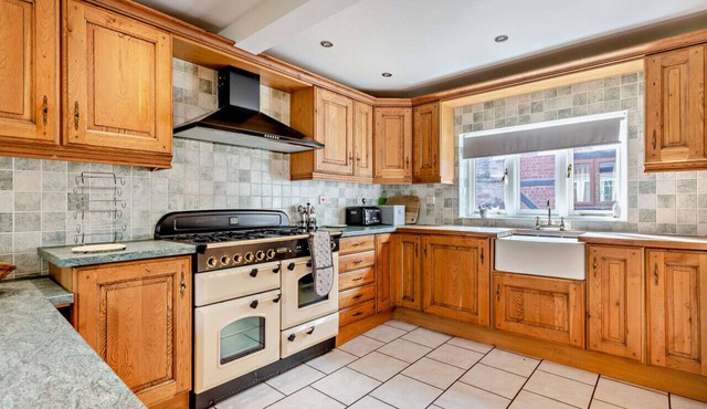 The Cottage Hanley William