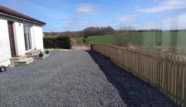 The Cottage - Hot Tub - nr Glasgow - self check-in