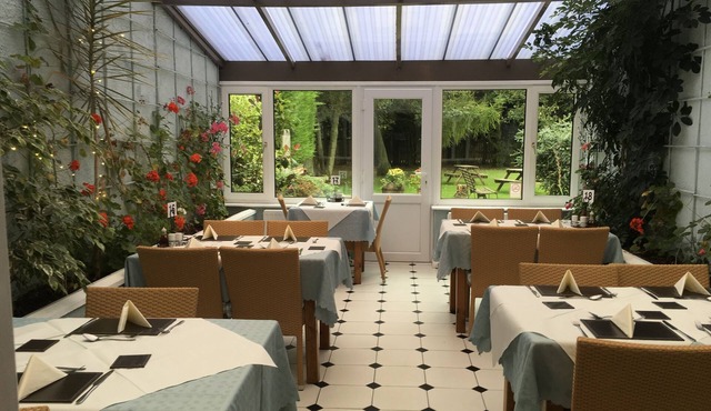 The Cottage Inn Hotel