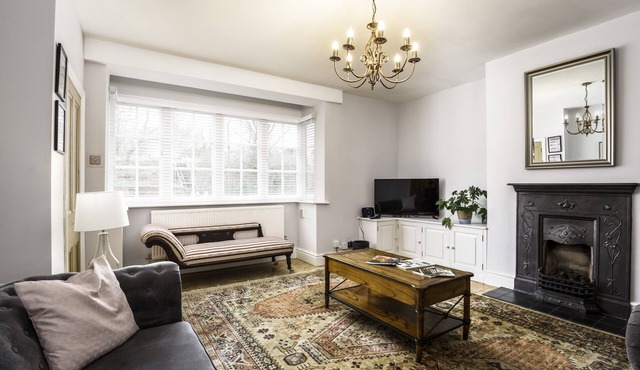 The cottage is a short walk to the Station, with trains to Liverpool/chester,