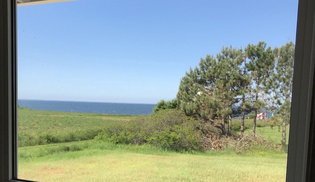 The cottage is perfect for your PEI beach vacation, made for families, sleeps 6.