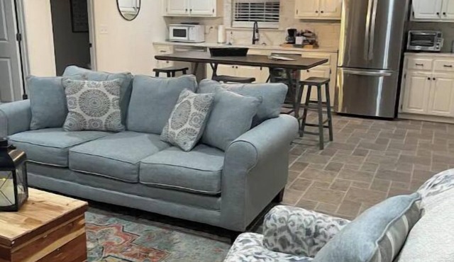 The cottage on Savannah Lane