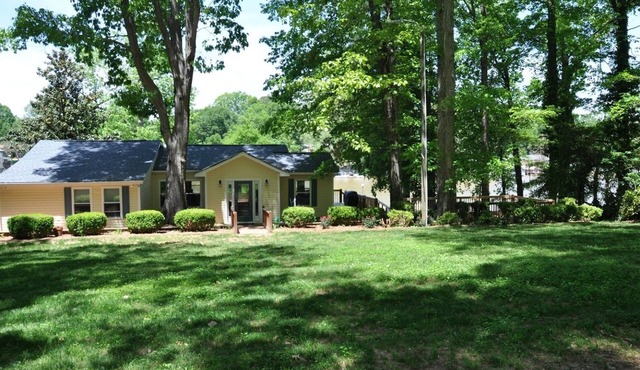 The Cottage on the shores of Lake Wylie
