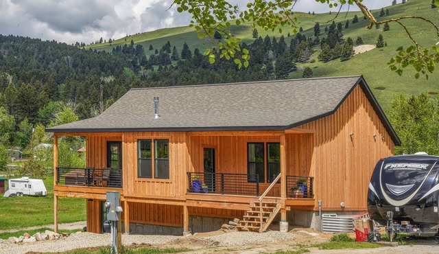 The Cottage on Third