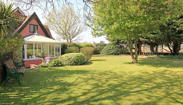 The Cottage - One Bedroom House, Sleeps 2