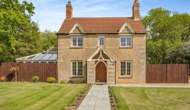 The Cottage, Wansford