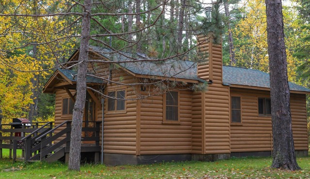 The Cougar Cabin at Timber Bay