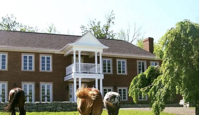 The Country House is a picturesque Kentucky Farm Estate