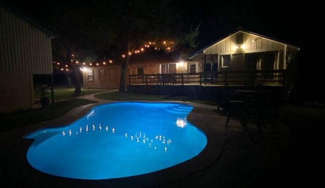 The Country Life Experience, Close to Distilleries, Wineries, and Wedding Venues