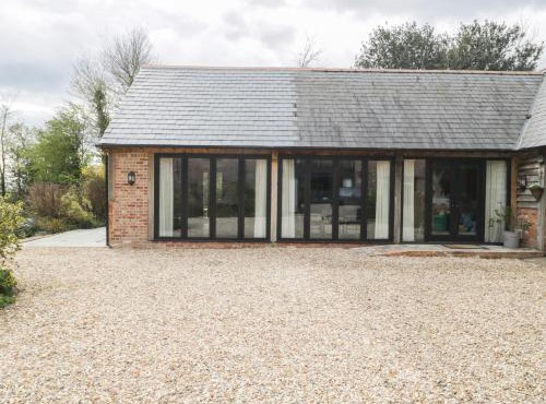 The Courtyard - Hilltop Barn