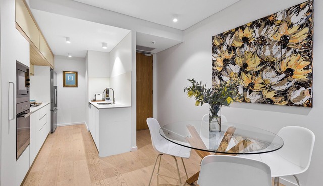 'The Courtyard Retreat' Designer Abode, Mosman