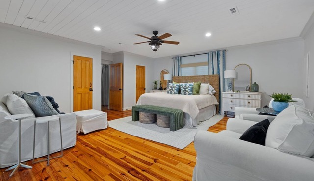 The Cousins Lakehouse