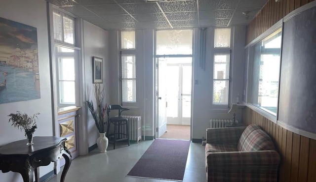 The Couvent, 203 - Queen bedroom