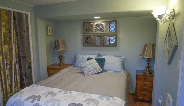 The Cove - 2bd 2ba Pet-Friendly Condo