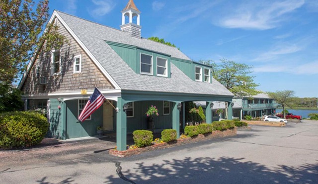 The Cove Motel