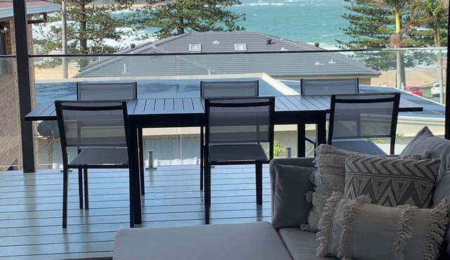 The Cove - Stunning, Ocean View Beach House!