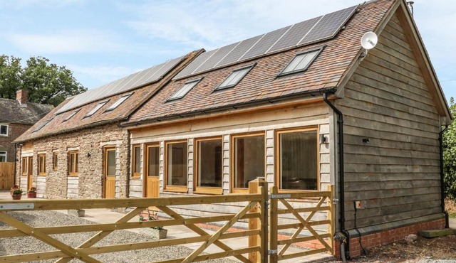The Cow Byre, Heath Farm