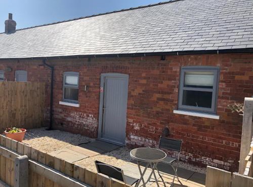 The Cow 'ouse, Wolds Way Holiday Cottages, 1 bed cottage