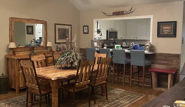 The Cow Palace! Beautiful 3/2 townhouse with a western flair!
