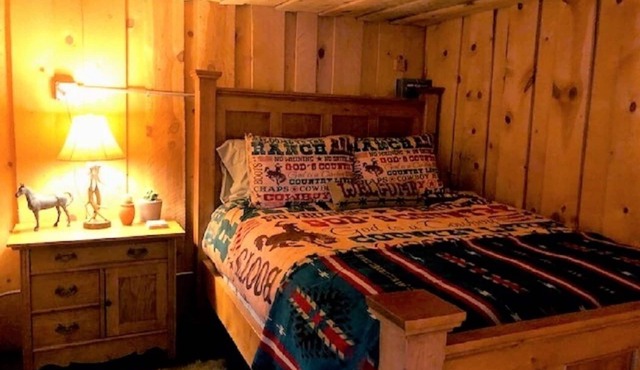 The Cowboy Cabin at the Paria River Ranch