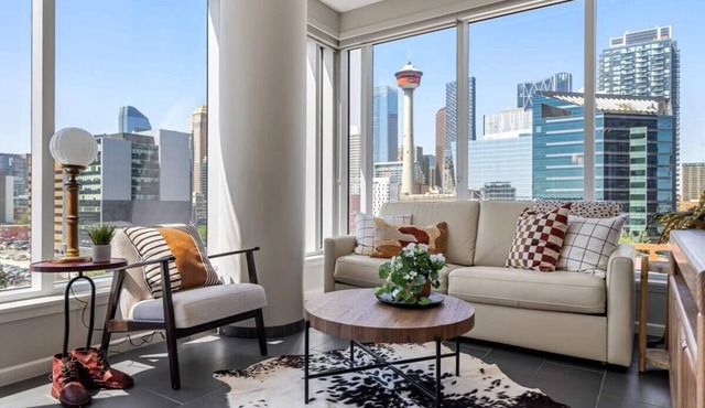 The Cowboy l Across from Saddledome l Free Parking