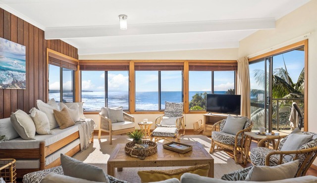 The Cowrie House – Coastal Bliss at Beautiful Valla Beach