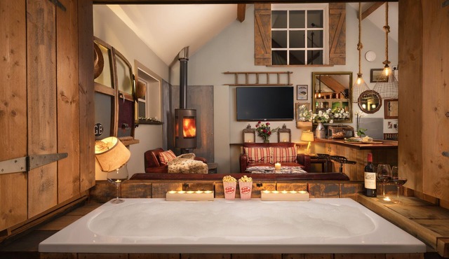 The Cowshed 5* Barns