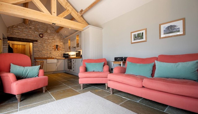 The Cowshed - Once a cow shed, this cosy cottage sleeps four