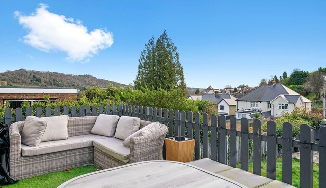 The Coxhill Retreat | Indoor Rainforest Spa Stay