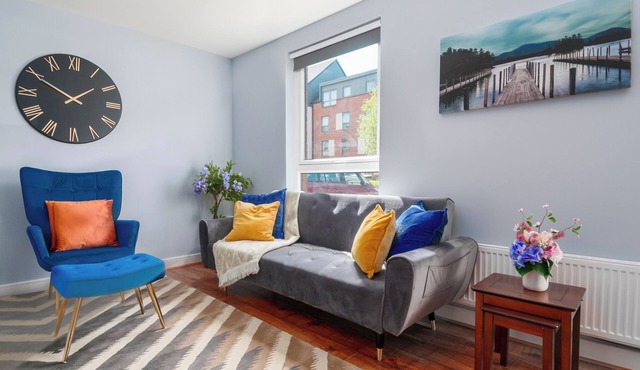 The Cozy Atmosphere Lodge located just 3.5 miles away from the city center