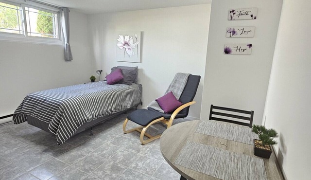 The Cozy Bachelor Gatineau/Ottawa