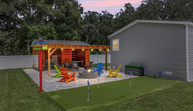 The Cozy Cabana