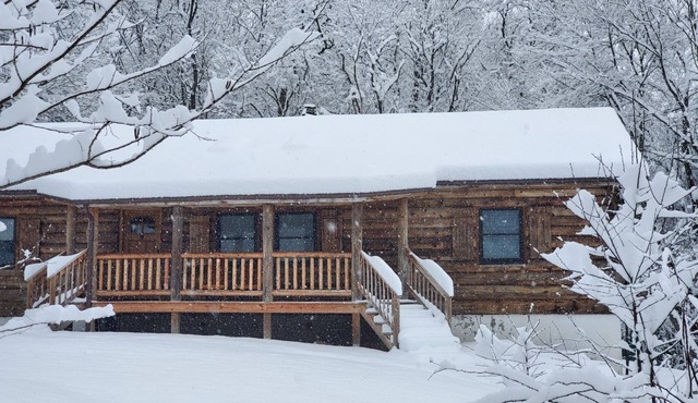The Cozy Cabin Pocono Mountains