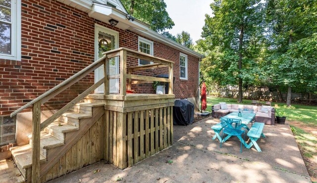 The Cozy Charm City Retreat