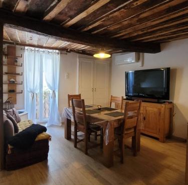 The Cozy Collo House