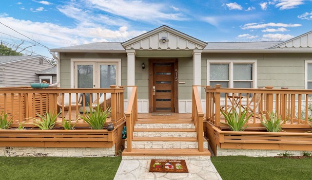 The Cozy Cottage- 15 min to the Pearl/Downtown