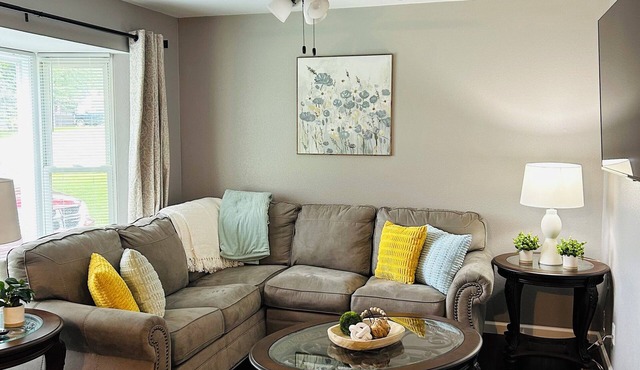 The Cozy Cottage