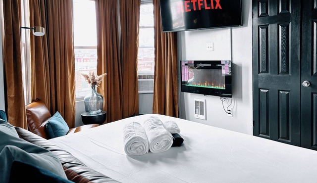 The Cozy Getaway Suite