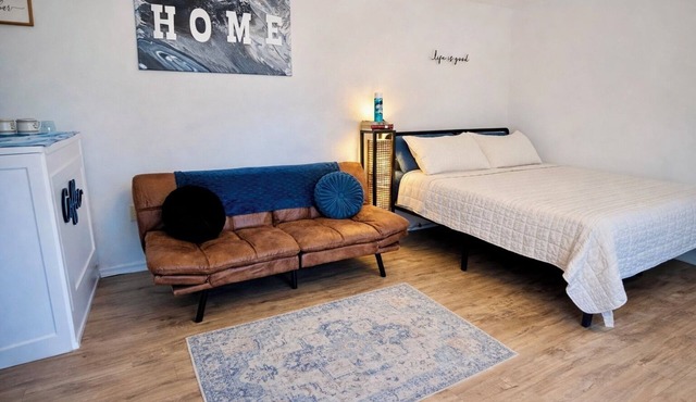 The Cozy King Studio #1