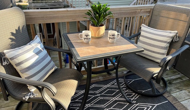 The Cozy Seahorse Cottage, a few steps to the beach!