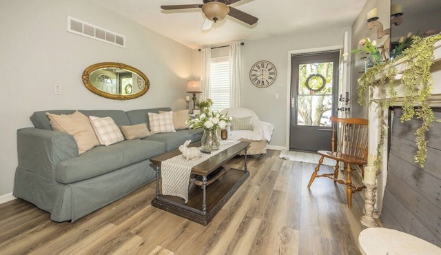 The Cozy Stay In Parkville