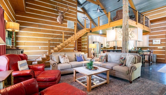 The CPL, 3BR Oxford Retreat by Velvet Ditch Villas