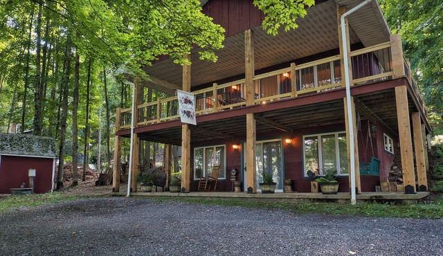 The Cranberry Cottage @ Hills Creek