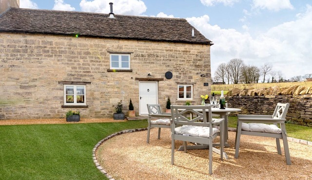 THE CREAMERY, family friendly, with open fire in Nailsworth