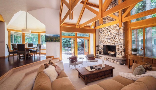 The Creekbend House | Waterfront + Steps to Baldy