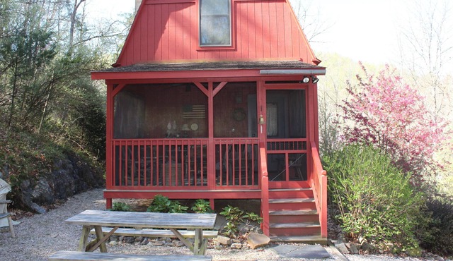 The Creekside Retreat, The Creekside Retreat