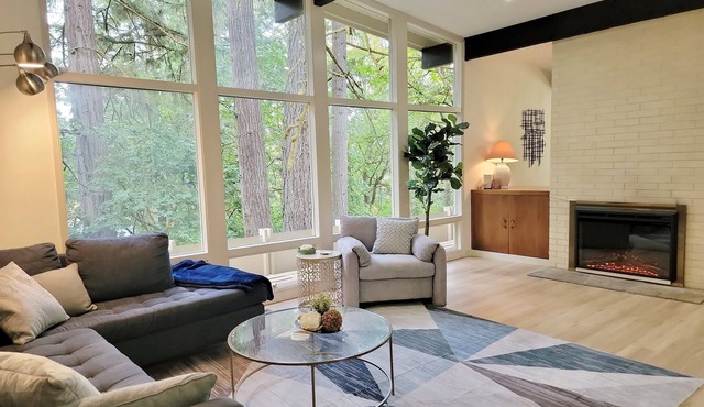 The Crest House- a forested retreat