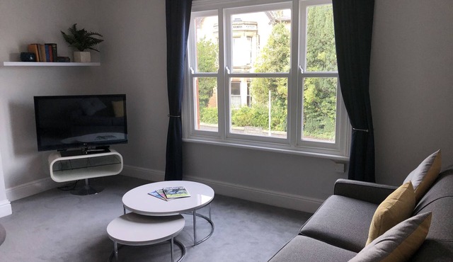 The Croft - Spacious self contained apartment